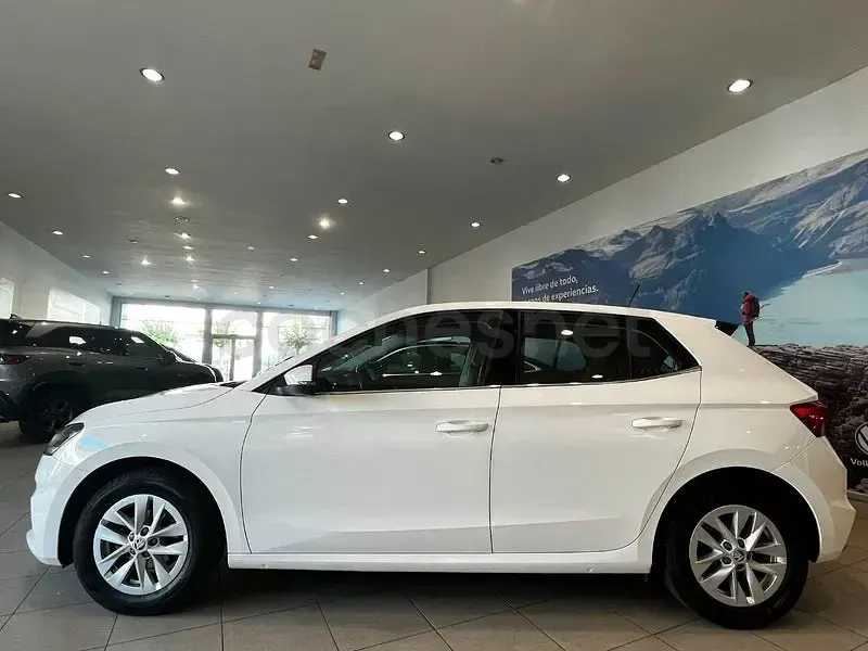 Usado Skoda Fabia Ambition 95 CV (69 kW) 2022 Blanco Utilitario