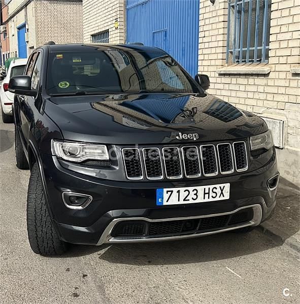 Usado Jeep Grand Cherokee Overland 250 CV (183 kW) 2013 Negro SUV