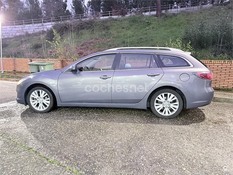 Usado Mazda 6 140 CV (102 kW) 2009 Gris / plata Familiar