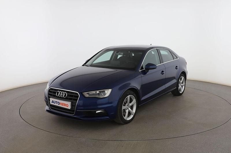 Azul Usado 2016 Audi A3 Attraction Berlina | 16.999 € (Precio justo) - Imagen 1/3