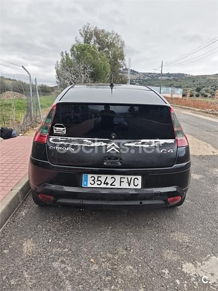 Usado Citroën C4 138 CV (101 kW) 2007 Negro Berlina