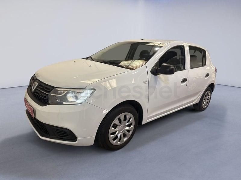 Usado Dacia Sandero Ambiance 73 CV (53 kW) 2017 Blanco Berlina