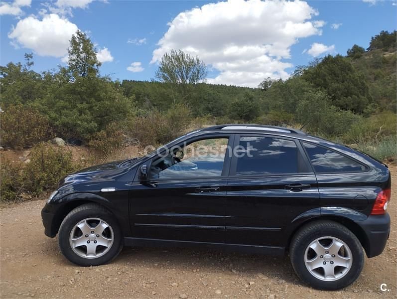 Negro Usado 2007 Ssangyong (KGM) Actyon Limited SUV | 4100 € - Imagen 1/4