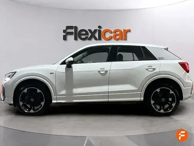 Usado Audi Q2 S-Line 116 CV (85 kW) 2021 Blanco SUV