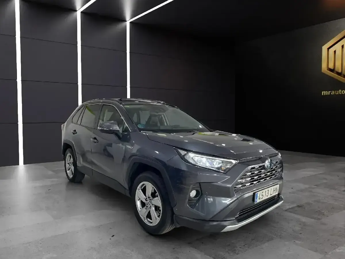 Usado Toyota RAV4 Hybrid Advance 218 CV (160 kW) 2020 Gris SUV