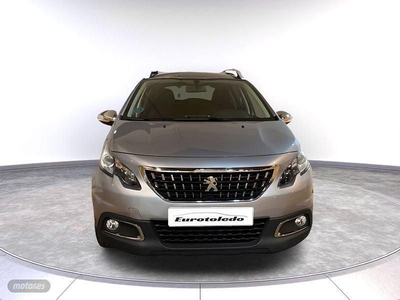 Usado Peugeot 2008 Style 81 CV (59 kW) 2018 Gris SUV
