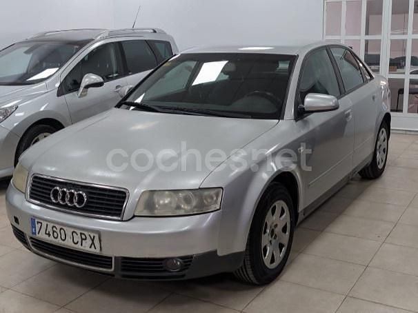 Gris / plata Usado 2003 Audi A4 Berlina | 1990 € (Super precio) - Imagen 1/4