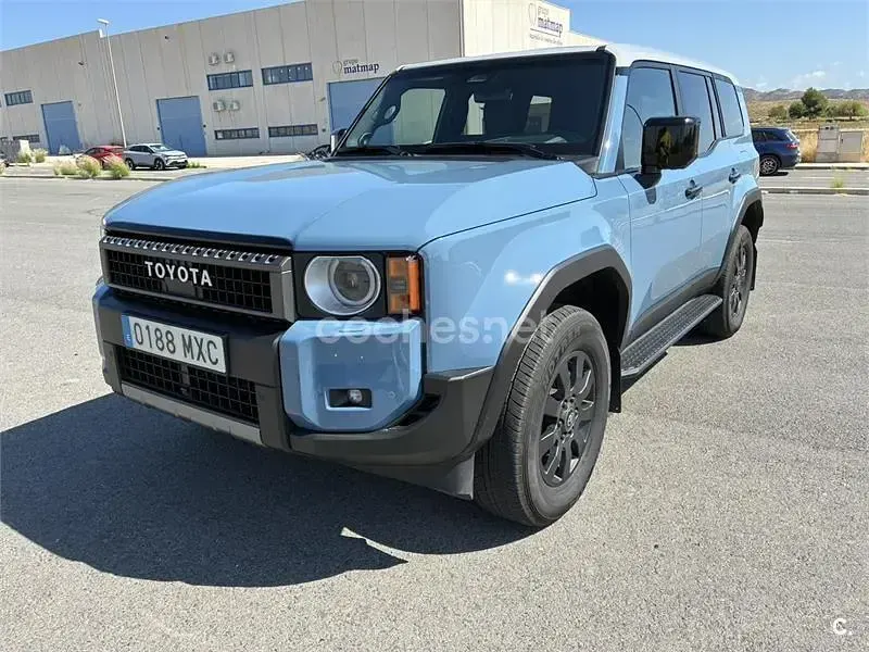 Usado Toyota Land Cruiser Edition 204 CV (150 kW) 2025 Azul SUV