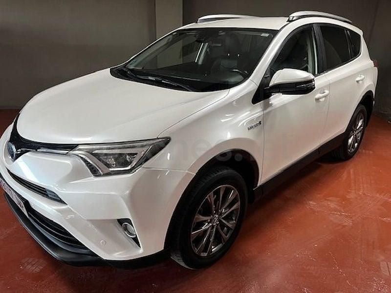 Usado Toyota RAV4 Hybrid Advance 197 CV (144 kW) 2016 Blanco SUV