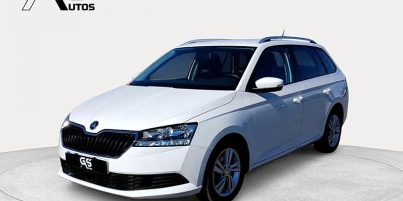 Blanco Usado 2021 Skoda Fabia Ambition Familiar | 12.999 € (Precio justo) - Imagen 1/4