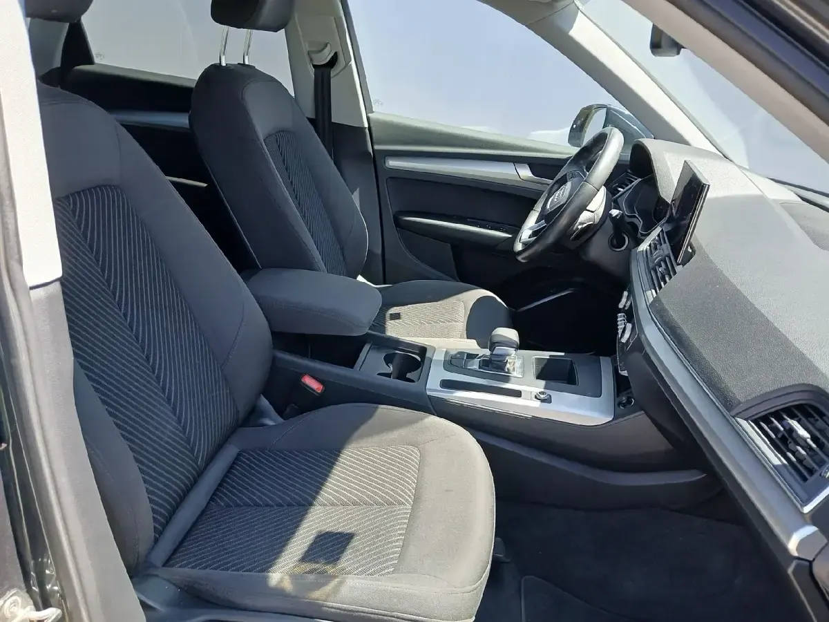 Usado Audi Q5 Advanced Plus 163 CV (119 kW) 2022 Gris SUV