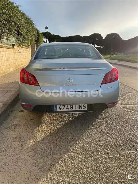 Usado Peugeot 508 Active 156 CV (114 kW) 2013 Gris / plata Berlina