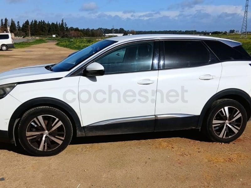 Usado Peugeot 3008 Allure 130 CV (95 kW) 2018 Blanco SUV