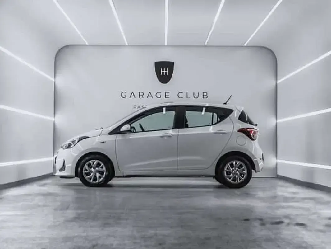 Usado Hyundai i10 87 CV (63 kW) 2017 Blanco Utilitario