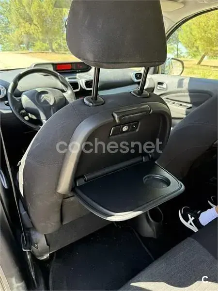 Usado Citroën C3 Picasso Exclusive 99 CV (72 kW) 2017 Negro Monovolumen