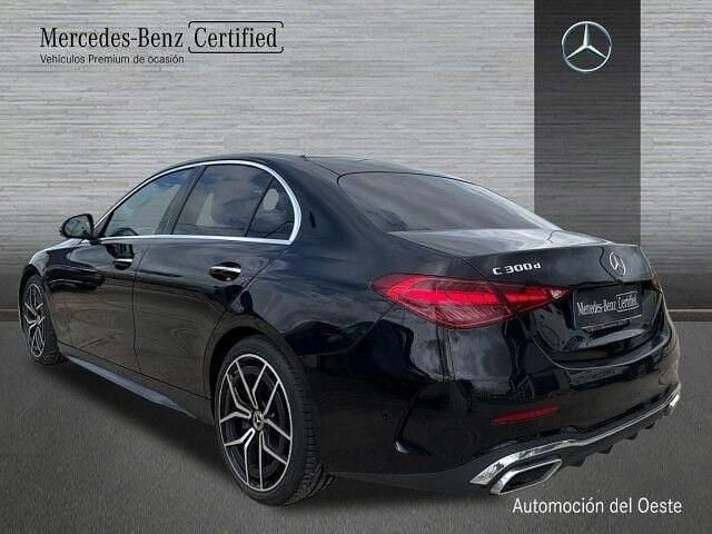 Usado Mercedes C300 AMG line 265 CV (194 kW) 2023 Negro obsidiana