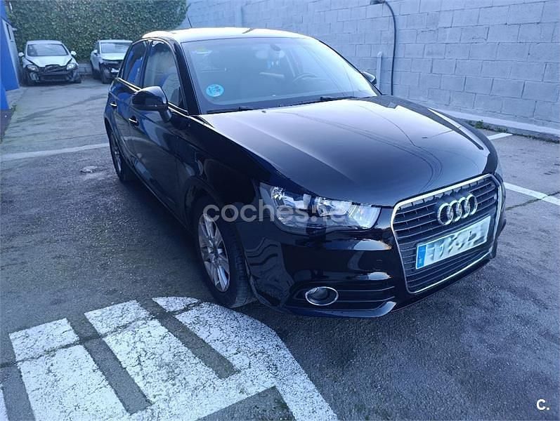 Usado Audi A1 Sportback Attraction 86 CV (63 kW) 2014 Negro Utilitario