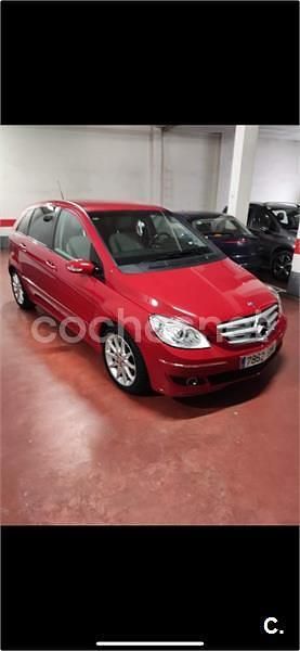 Usado Mercedes B150 95 CV (69 kW) 2008 Rojo Monovolumen