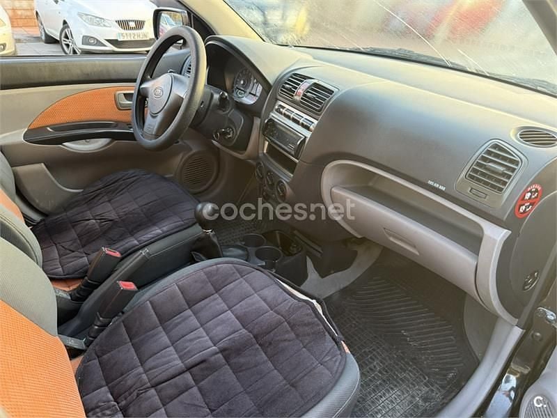 Occasion Kia Picanto EX 65 PK (47 kW) 2007 Zwart Hatchback
