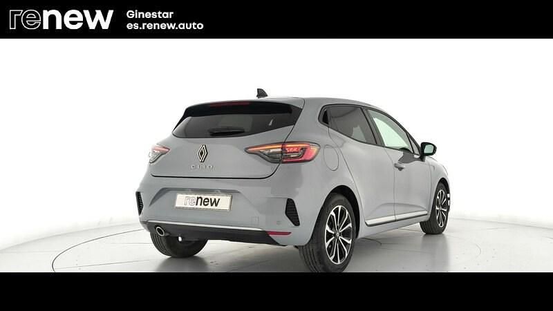Usado Renault Clio V Techno 101 CV (74 kW) 2025 Gris Berlina