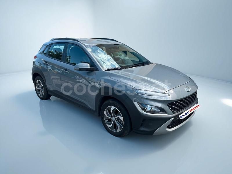 Gris / plata Usado 2023 Hyundai Kona SUV | 23.600 € (Precio justo) - Imagen 1/4