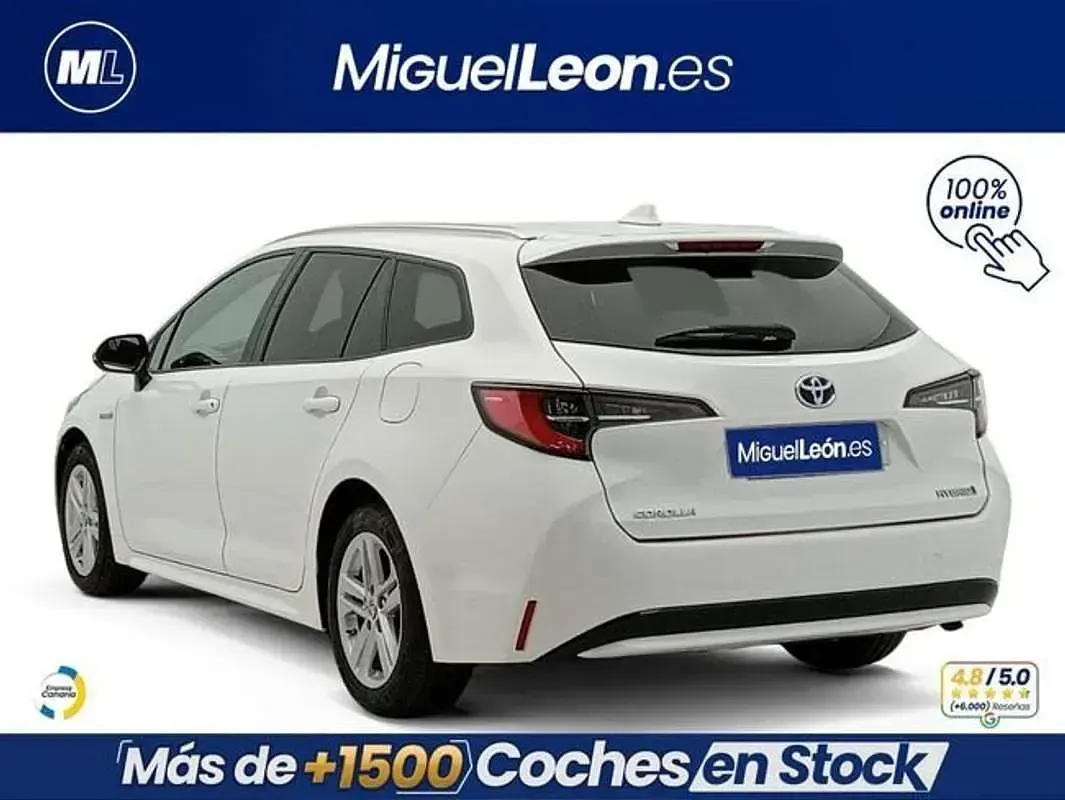 Usado Toyota Corolla Business Edition 122 CV (89 kW) 2022 Blanco Familiar