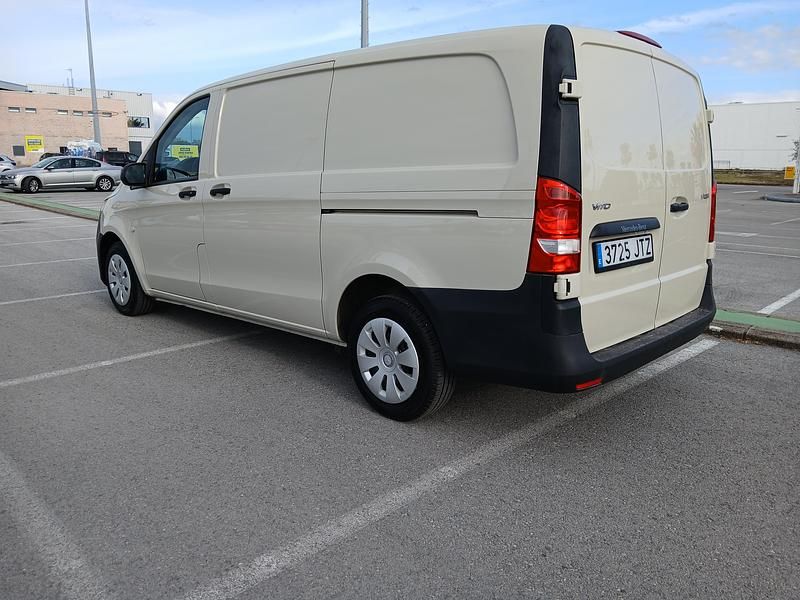 Usado Mercedes Vito 115 CV (84 kW) 2016 Van