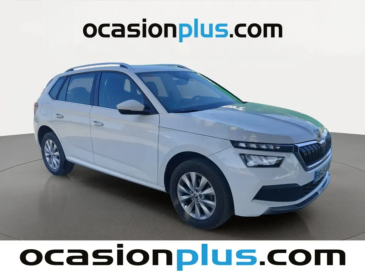 Usado Skoda Kamiq Ambition 110 CV (80 kW) 2021 Blanco SUV