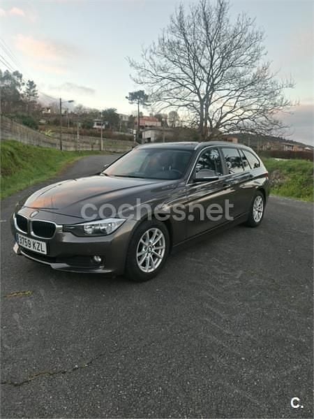 Usado BMW 320 Efficient Dynamics 163 CV (119 kW) 2013 Marrón Familiar