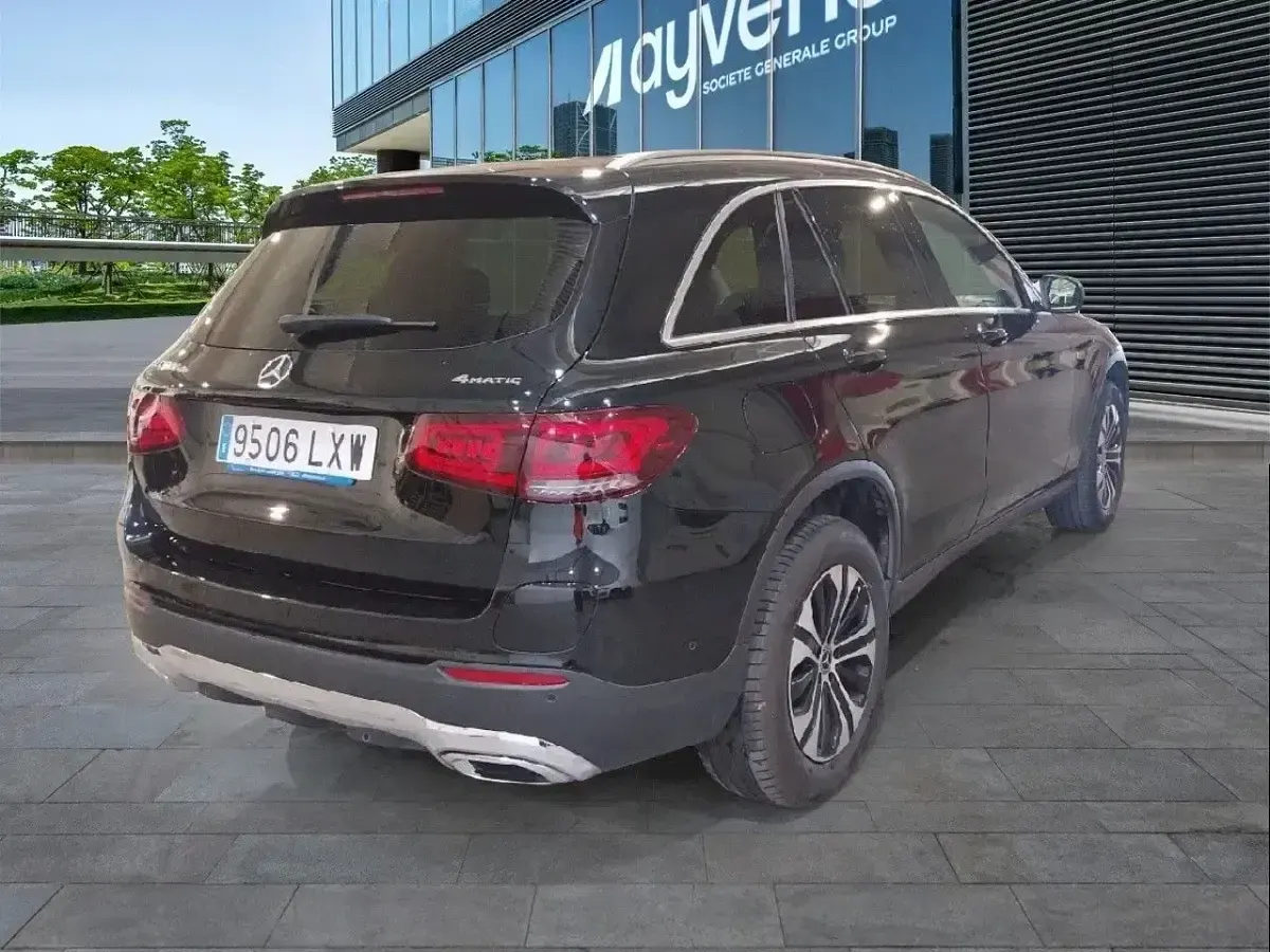 Usado Mercedes GLC300e 306 CV (225 kW) 2022 Negro SUV