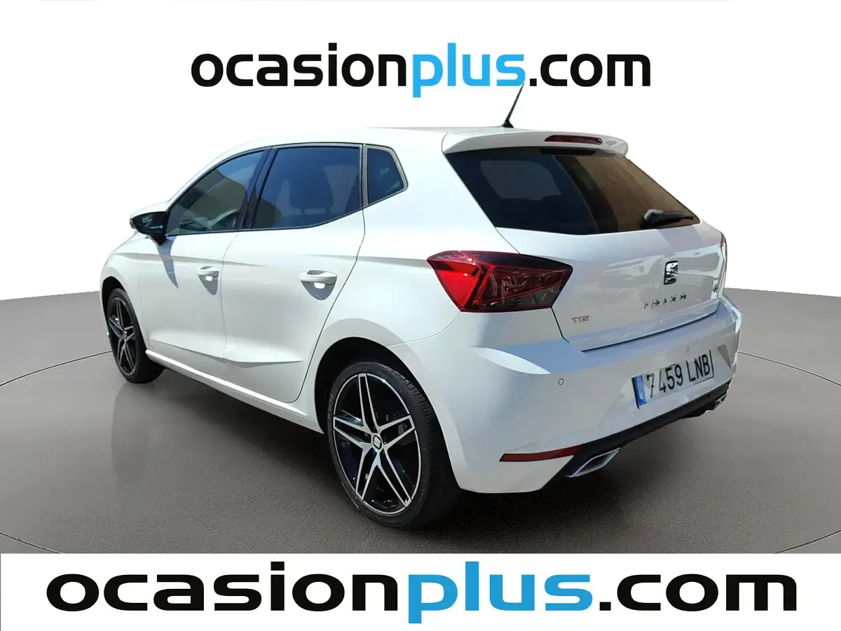 Usado Seat Ibiza FR 90 CV (66 kW) 2021 Blanco Utilitario