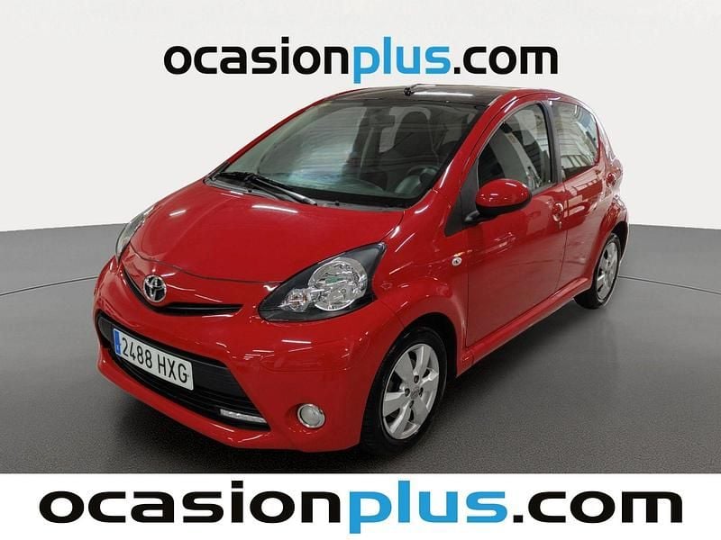 Rojo Usado 2014 Toyota Aygo City Utilitario | 8850 € (Buen precio) - Imagen 1/4