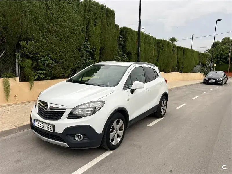 Usado Opel Mokka Selective 130 HP (95 kW) 2014 Branco SUV