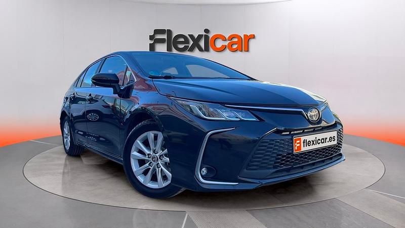 Usado Toyota Corolla Style 140 CV (102 kW) 2024 Negro Berlina