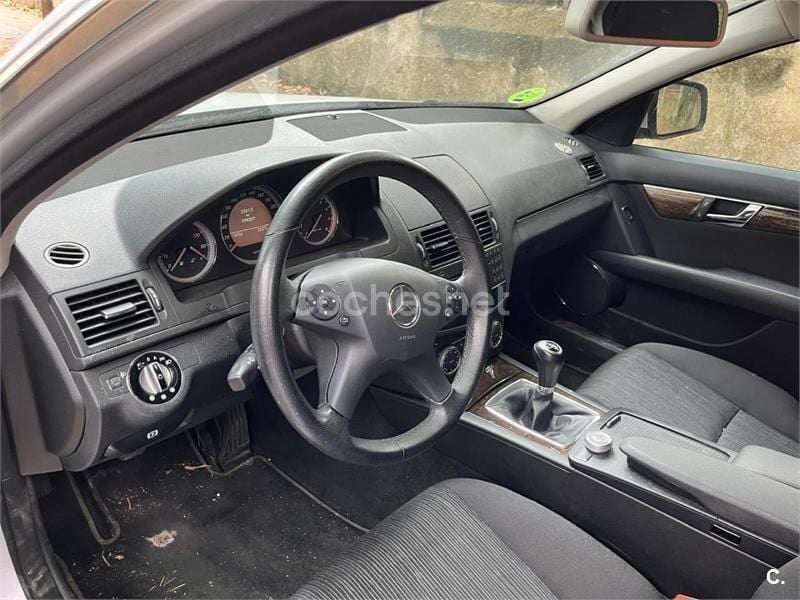 Gris / plata Usado 2007 Mercedes C200 Elegance Berlina | 8250 € (Precio justo) - Imagen 1/4