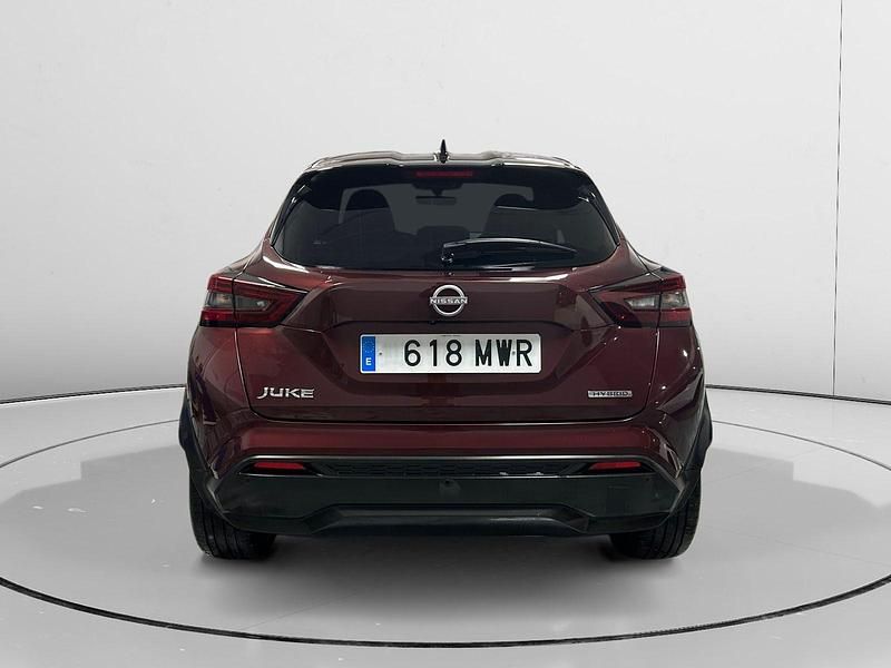 Usado Nissan Juke N-Connecta 143 CV (105 kW) 2024 Burdeos SUV