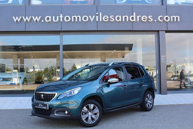 Usado Peugeot 2008 Style 82 CV (60 kW) 2019 Azul SUV