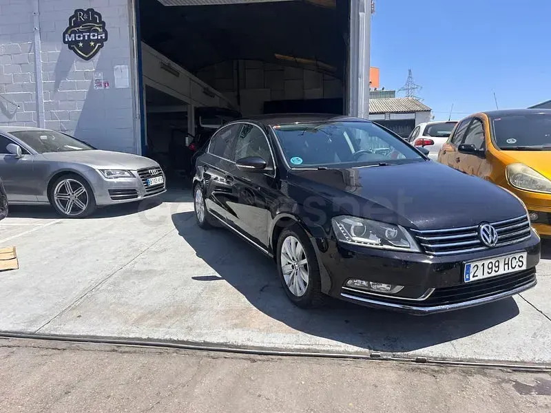 Usado VW Passat Advance 160 CV (117 kW) 2011 Negro Berlina