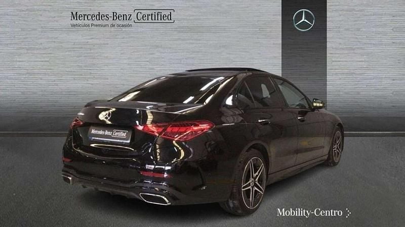 Usado Mercedes C300e 315 CV (231 kW) 2024 Negro Berlina