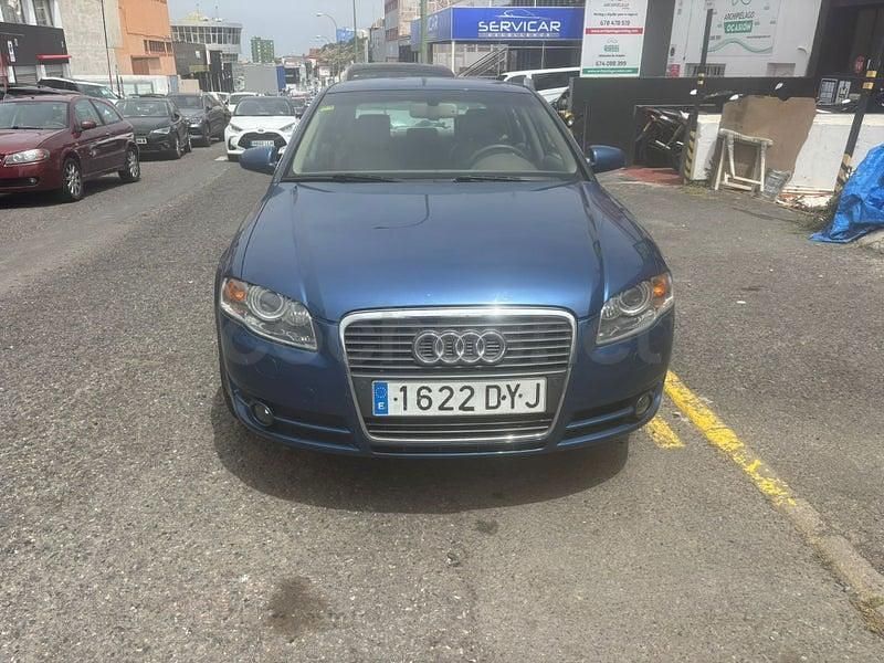 Usado Audi A4 140 HP (102 kW) 2006 Azul Sedan