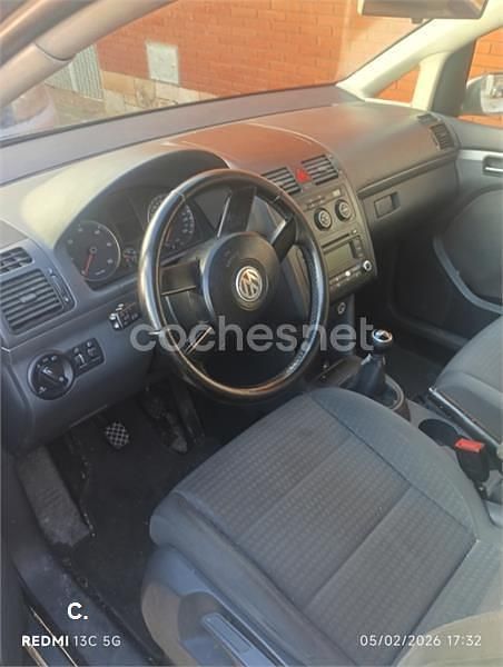 Usado VW Touran Highline 170 CV (125 kW) 2006 Negro Monovolumen