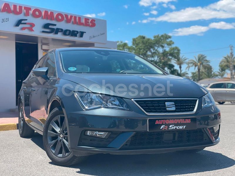 Gris / plata Usado 2019 Seat Leon Style Berlina | 12.500 € (Precio justo) - Imagen 1/4