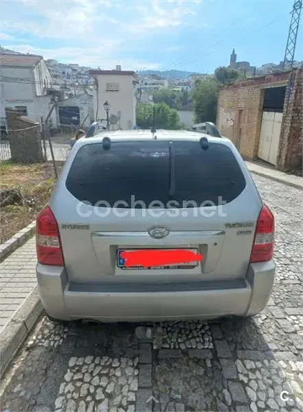 Usado Hyundai Tucson Comfort 140 CV (102 kW) 2006 Gris / plata SUV