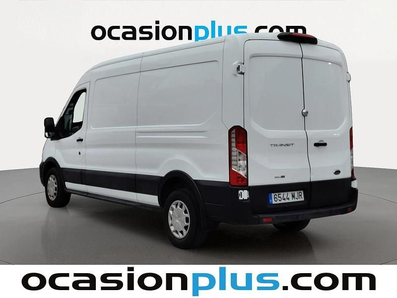 Usado Ford Transit Trend 130 CV (95 kW) 2023 Blanco Familiar