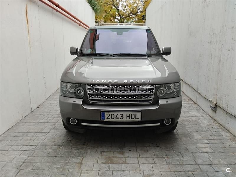 Gris / plata Usado 2011 Land Rover Range Rover Autobiography SUV | 28.500 € (Caro) - Imagen 1/4