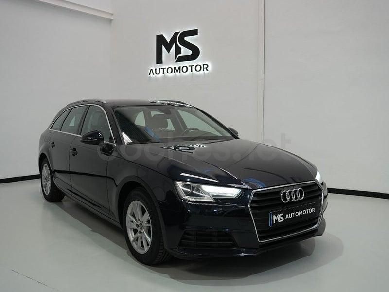 Usado Audi A4 150 CV (110 kW) 2017 Azul Familiar
