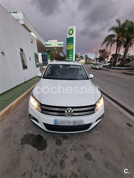 Usado VW Tiguan Business 140 CV (102 kW) 2014 Blanco SUV