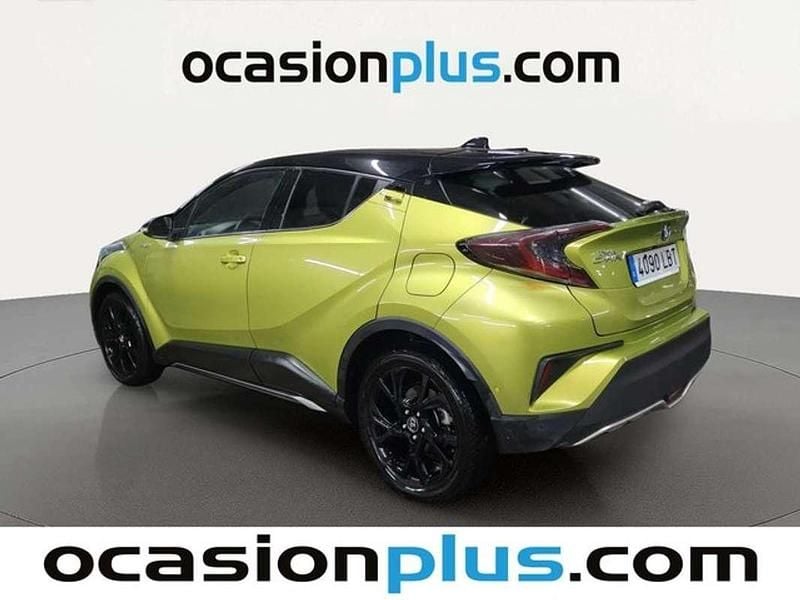 Usado Toyota C-HR Edition 122 CV (89 kW) 2019 Verde SUV
