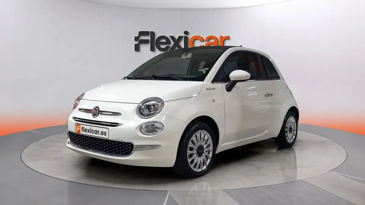 Usado Fiat 500 Dolcevita 71 CV (52 kW) 2023 Blanco Berlina