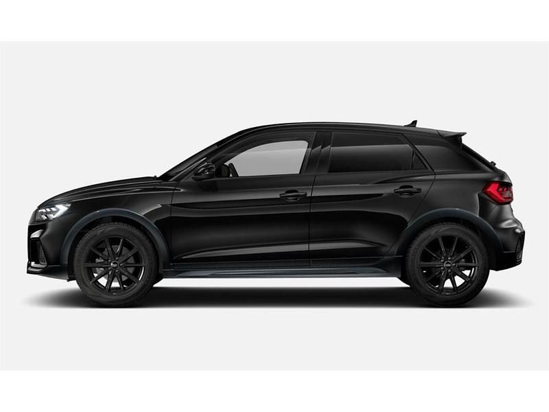 Nuevo Audi A1 Black Edition 116 CV (85 kW) 2025 Negro mito SUV
